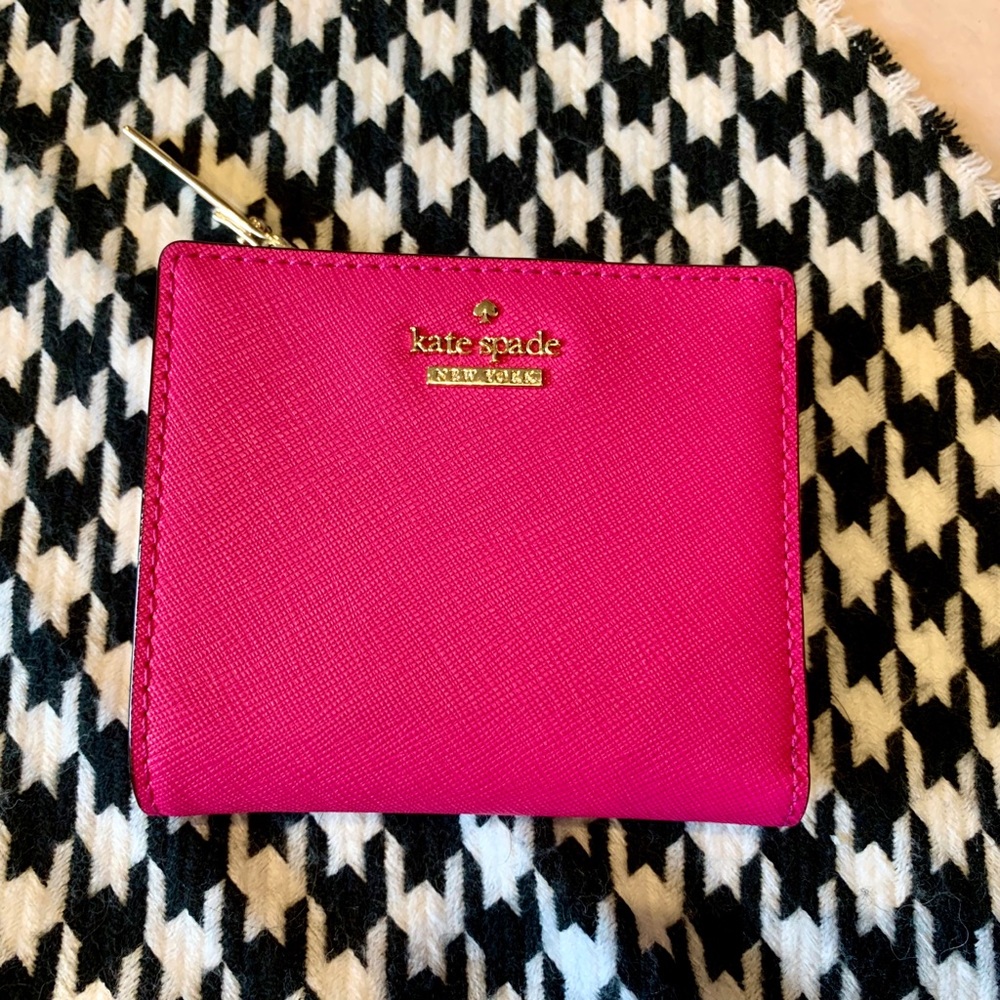 Kate Spade Hot Pink Cute Bifold Wallet